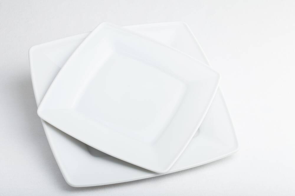 Assiette Plate en Porcelaine blanche