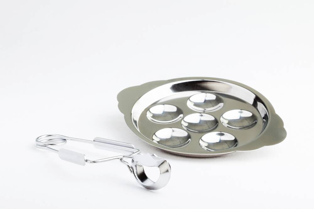 ASSIETTE A ESCARGOTS INOX 6 TROUS Ø19CM