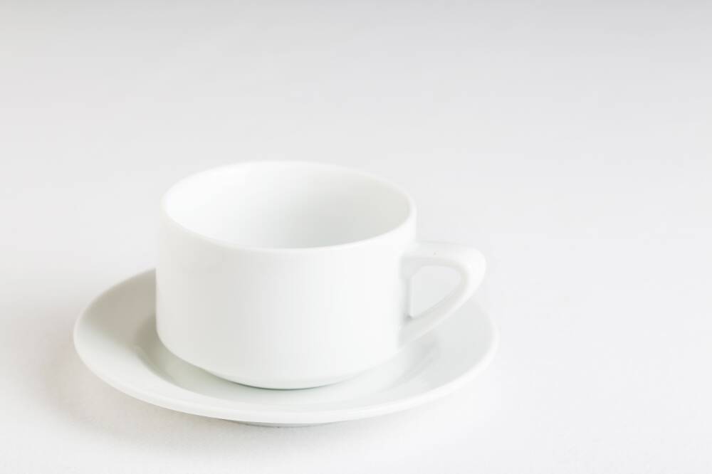 Tasse à thé ronde basse porcelaine blanche 18 cl + soucoupe D 15 cm - 1001  Fêtes